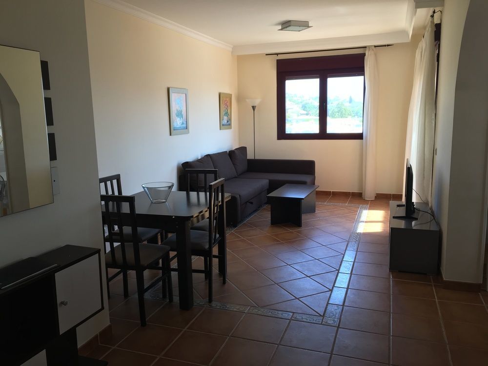 Royal Suites Marbella 베나하비스 외부 사진