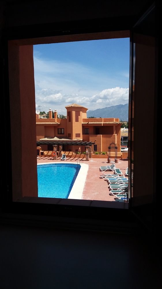 Royal Suites Marbella 베나하비스 외부 사진